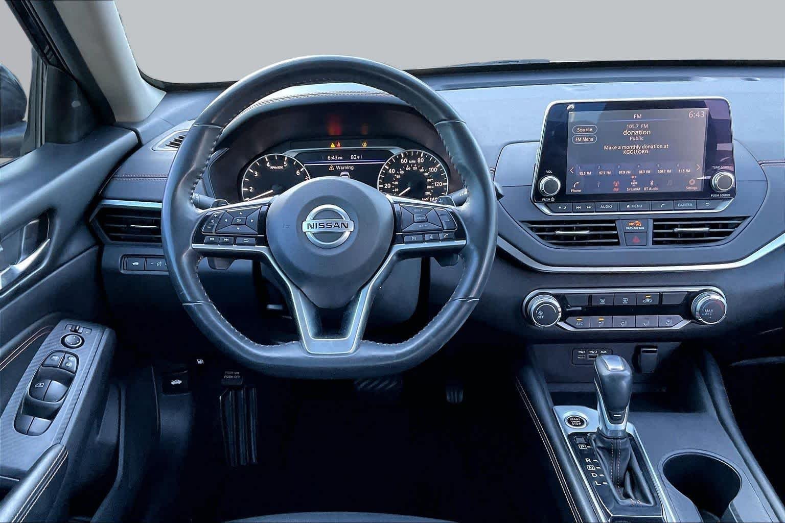 Used 2020 Super Black Nissan 2.5 SR image 5