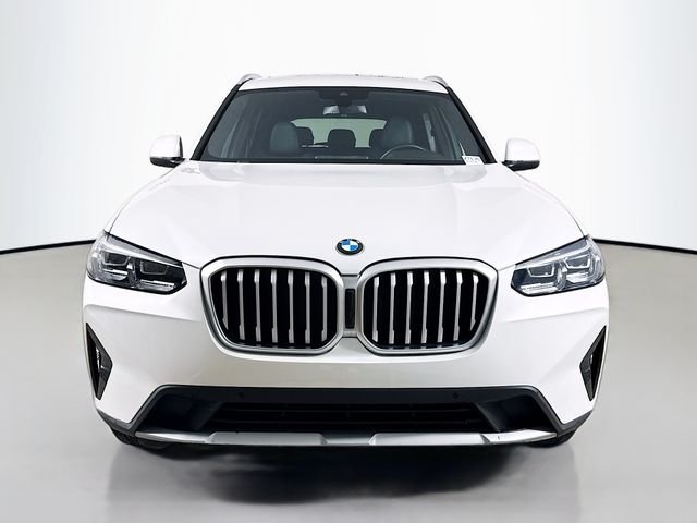 Used 2024 White BMW sDrive30i image 2