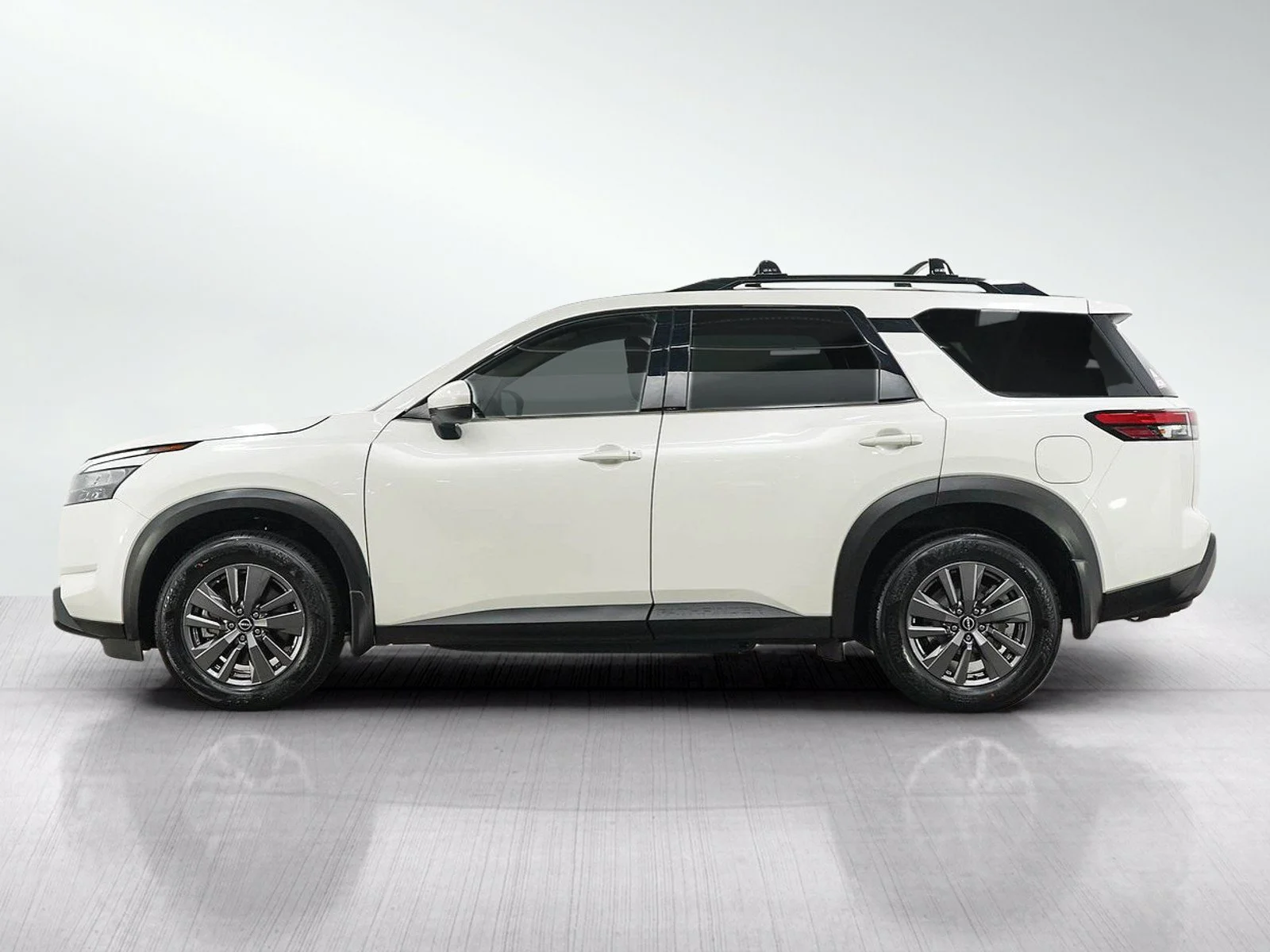 Used 2023 Nissan Pathfinder SV with VIN 5N1DR3BD0PC275929 for sale in Minneapolis, Minnesota