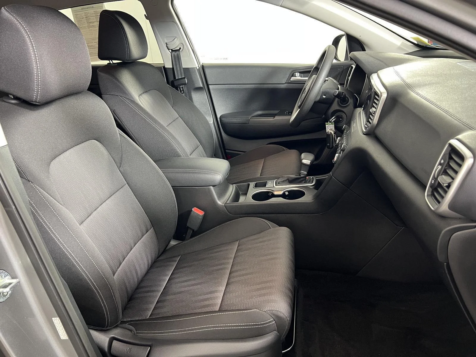 Used 2020 Gy Kia LX image 18
