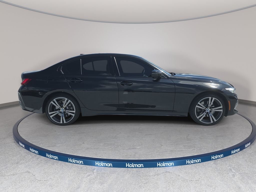 Used 2023 Black BMW 330i image 7