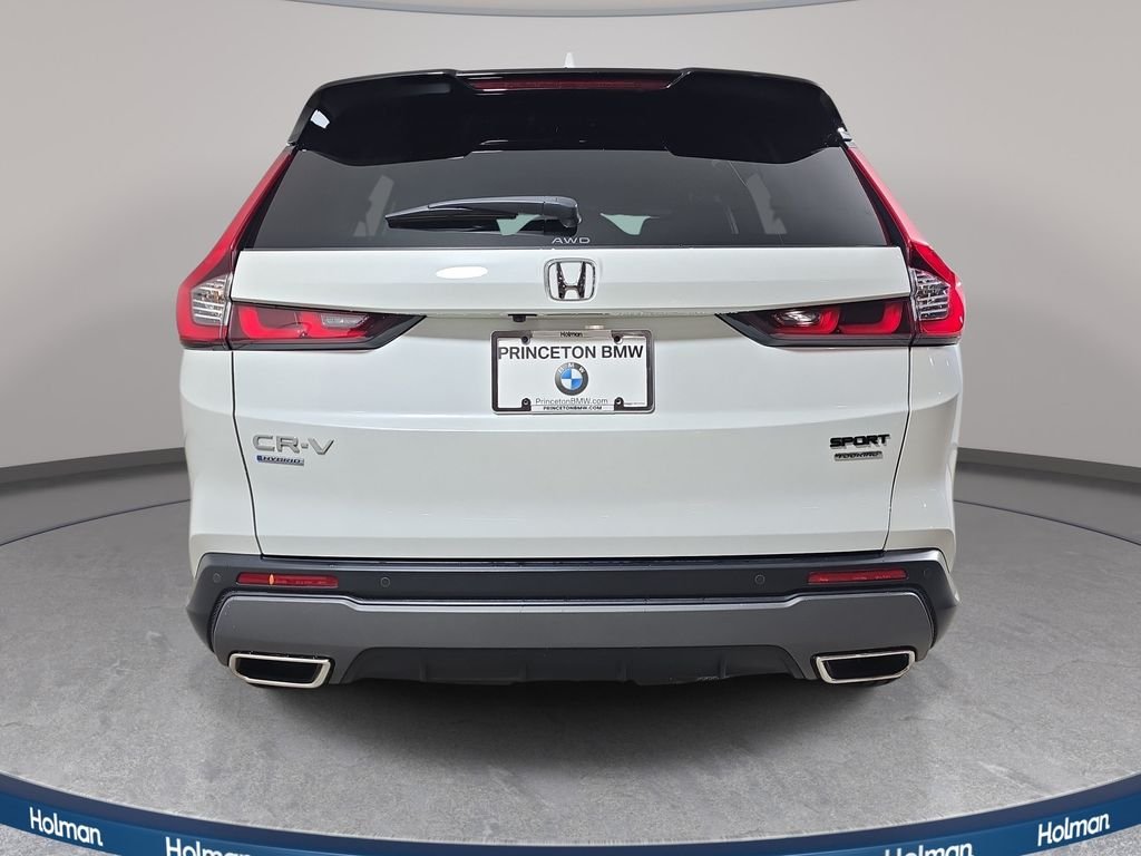 Used 2024 Platinum White Honda Sport Touring image 7