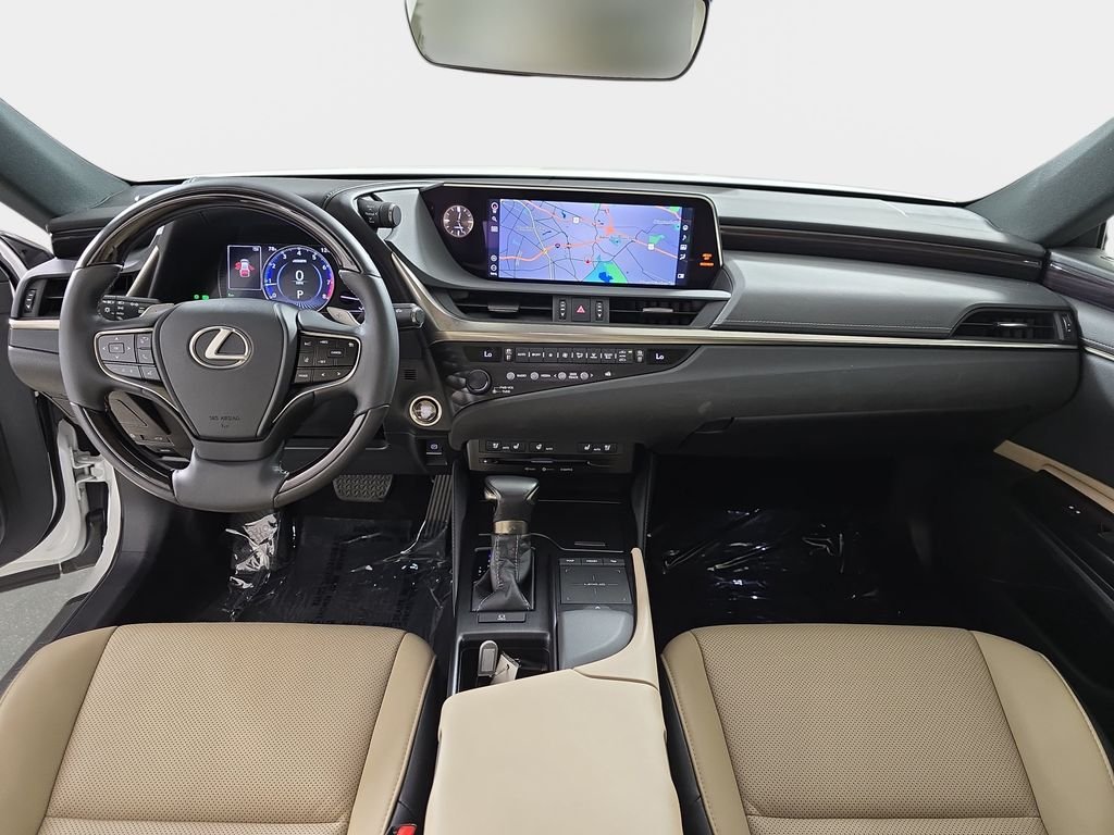 Used 2020 White Pearl Lexus 350 image 14