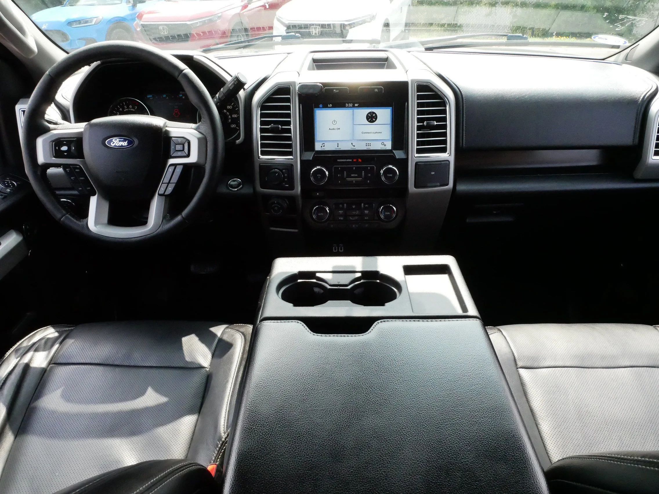 Used 2016 Shadow Black Ford Lariat image 4