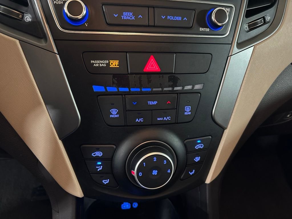 Used 2018 Red Hyundai 2.4 Base image 20