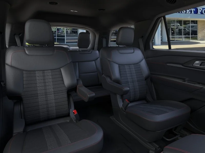 New 2026 Agate Black Metallic Ford ST-Line image 11