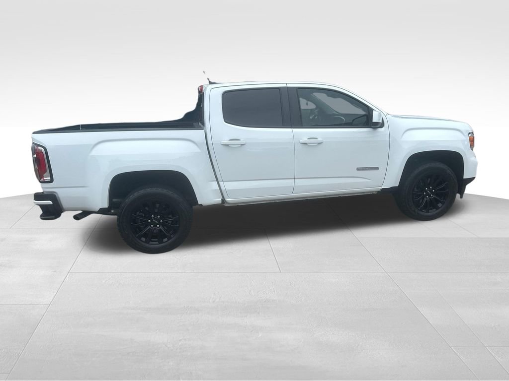 Used 2022 White GMC Elevation image 30