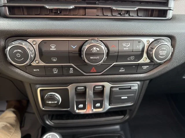 New 2026 41 Exterior Paint Jeep Sport image 35
