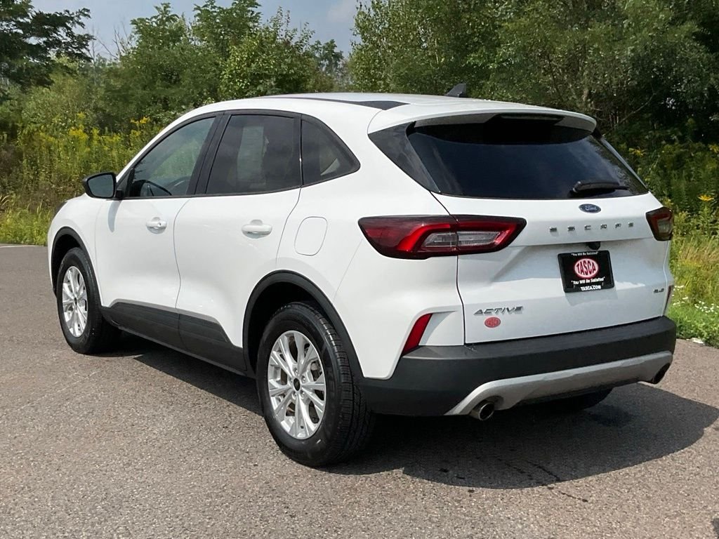 Certified Used 2025 Oxford White Ford Active image 30
