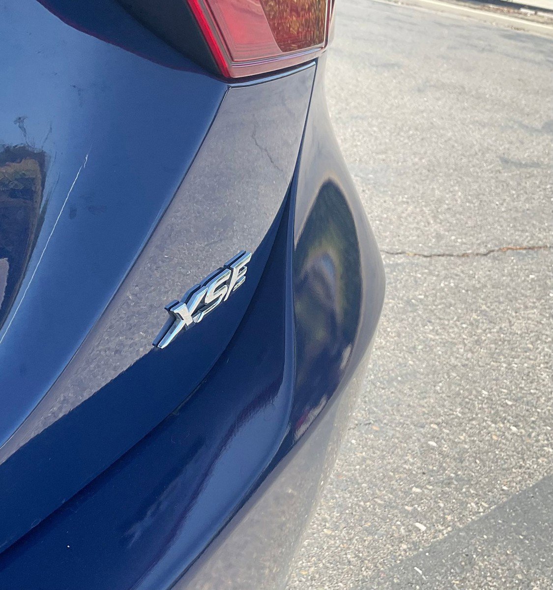 2024 Toyota Camry XSE - Photo 9