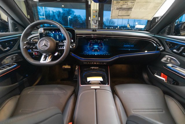 New 2026 Nautical Blue Metallic Mercedes-Benz E 53 AMG® image 51
