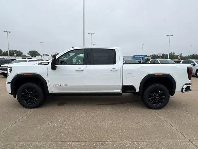2026 GMC Sierra 2500HD AT4 - Photo 10