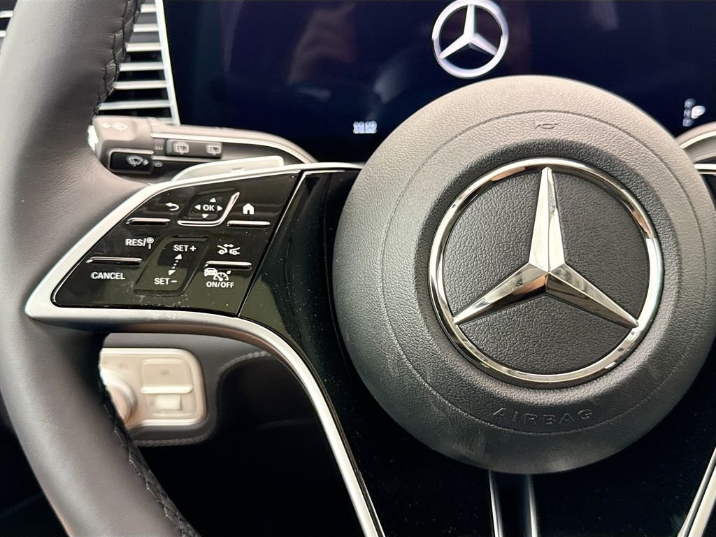 New 2026 MANUFAKTUR Alpine Grey Mercedes-Benz GLE 450 image 11