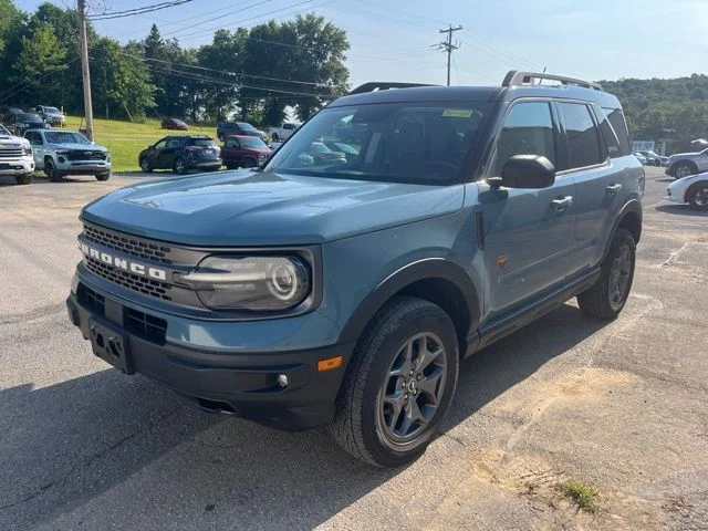 Used 2022 Gray Ford Badlands image 10