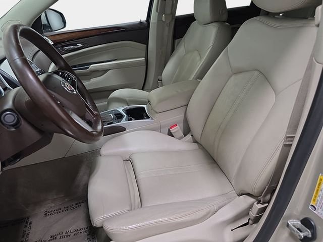 Used 2014 Silver Cadillac Luxury image 13