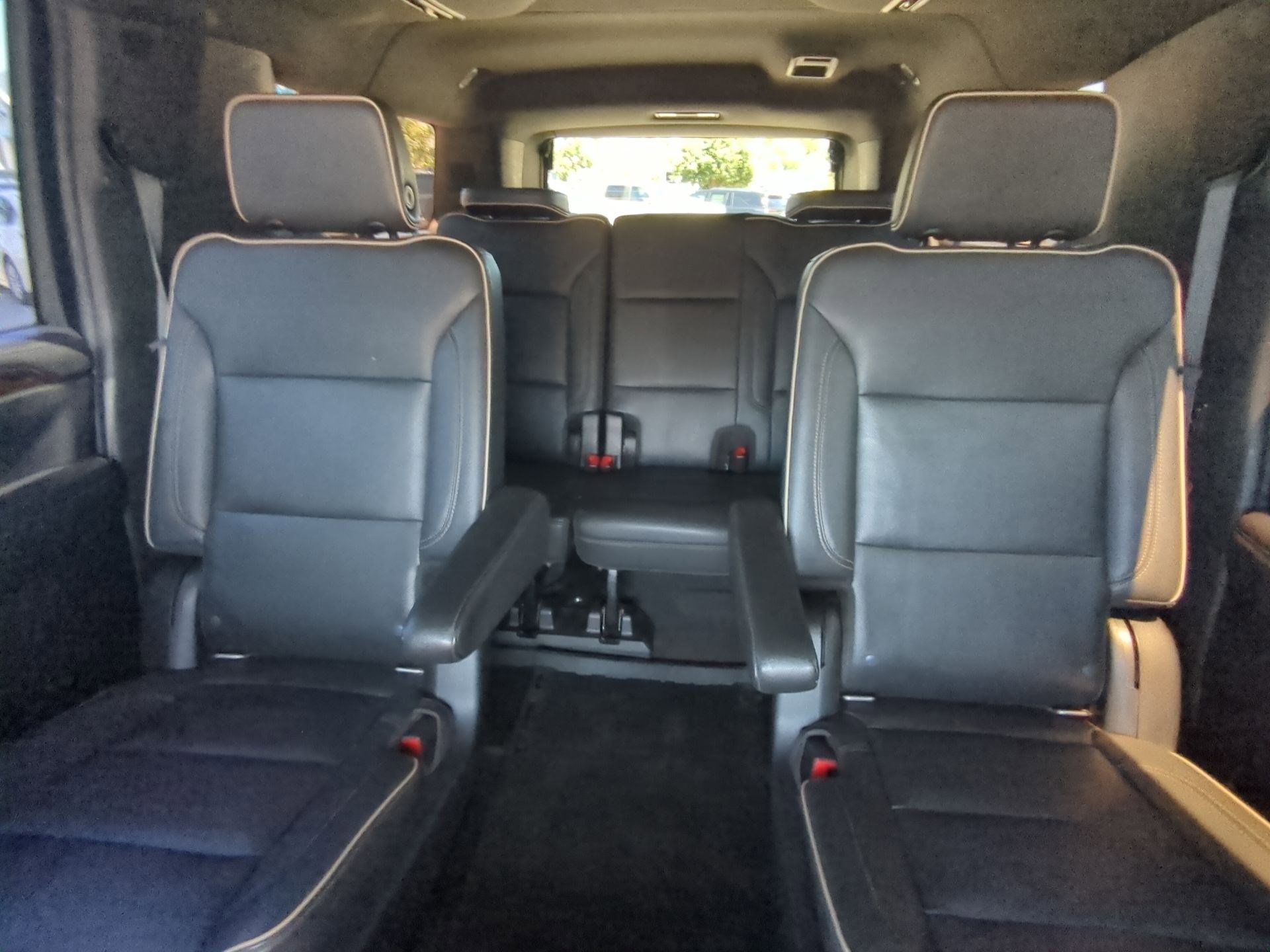 Used 2021 BLACK Chevrolet Premier image 21