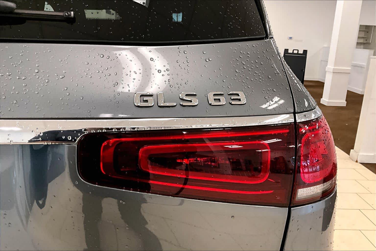 Used 2021 Selenite Grey Metallic Mercedes-Benz AMG® GLS 63 image 30