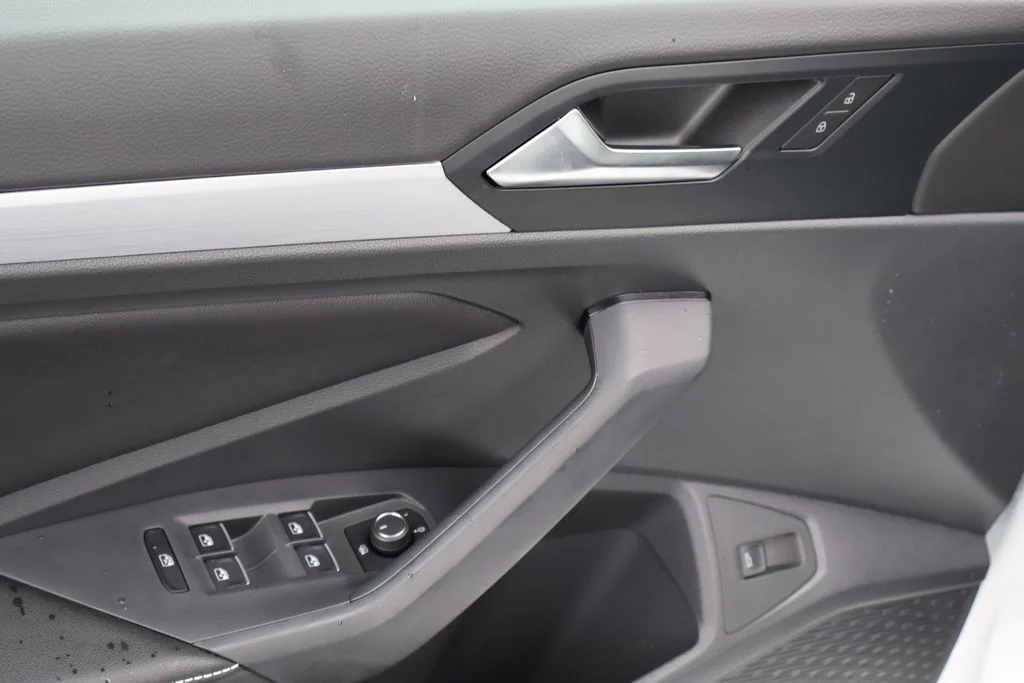 2026 Volkswagen Jetta Sport - Photo 24