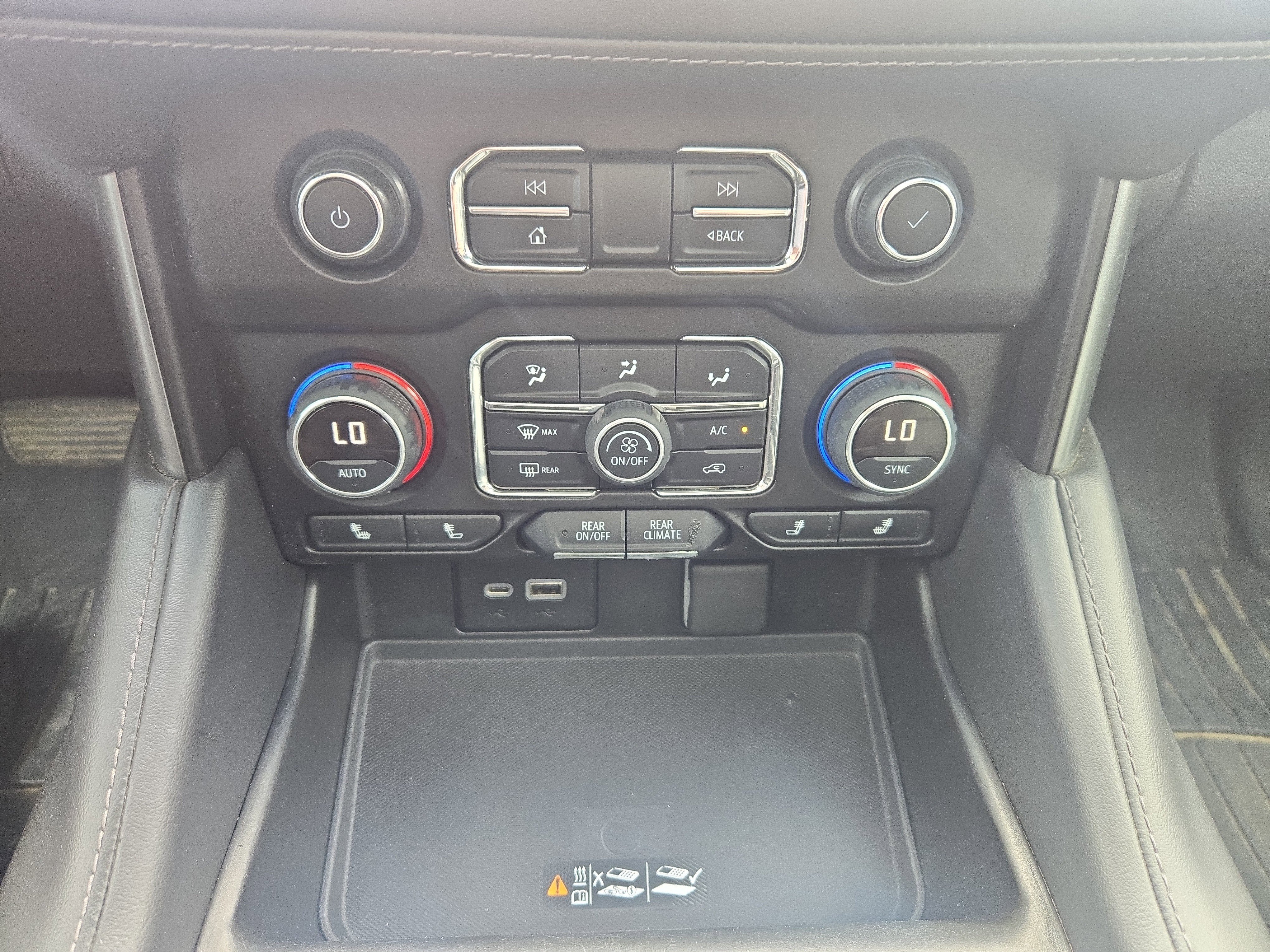 Used 2022 Black Chevrolet LT image 19