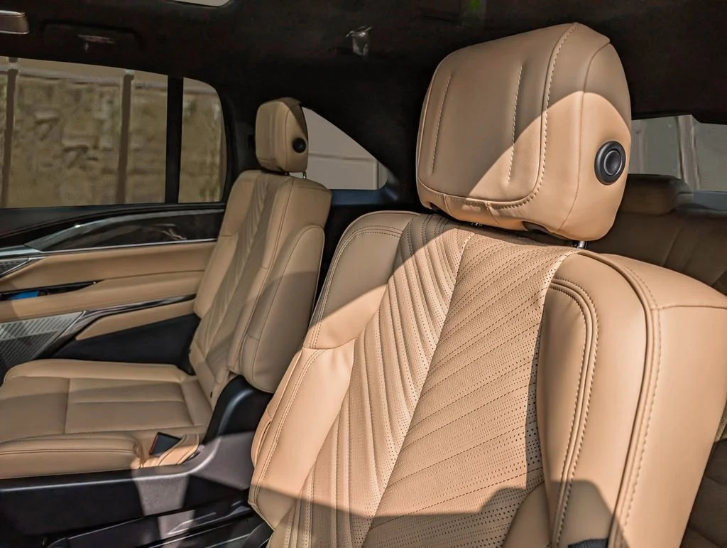 2025 Cadillac Escalade IQ Luxury 2 - Photo 16