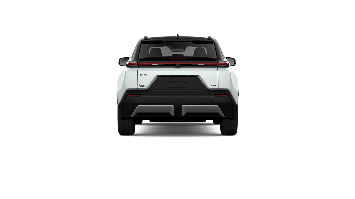 New 2026 Wind Chill Pearl with Midnight Black Metallic roof Toyota XSE image 8