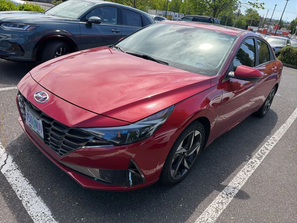 2023 Hyundai Elantra 1.6 HEV Limited DCT's photo