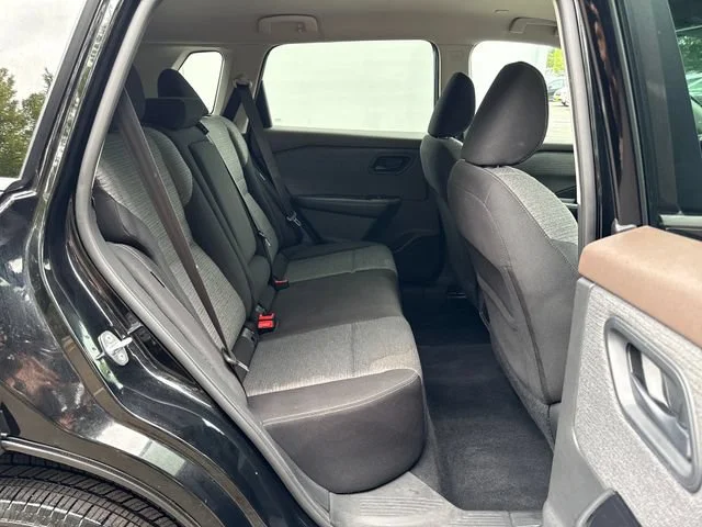 Used 2022 Super Black Nissan S image 10