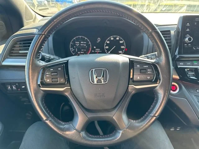Certified Used 2025 Radiant Red Metallic II Honda Sport-L image 17
