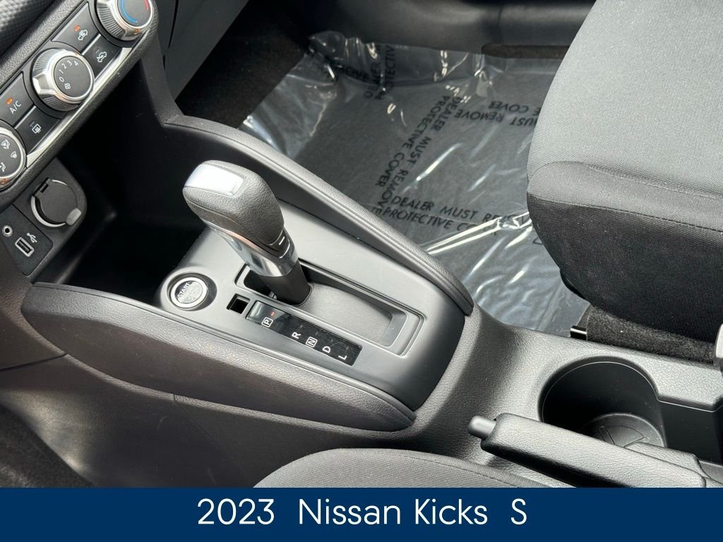 Used 2023 Black Nissan S image 33