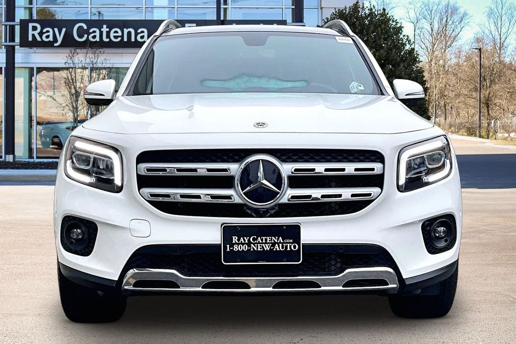 Certified Used 2023 White Mercedes-Benz GLB 250 image 3