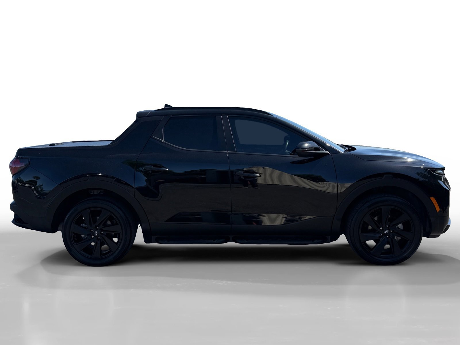 Certified Used 2024 Phantom Black Hyundai NIGHT image 6