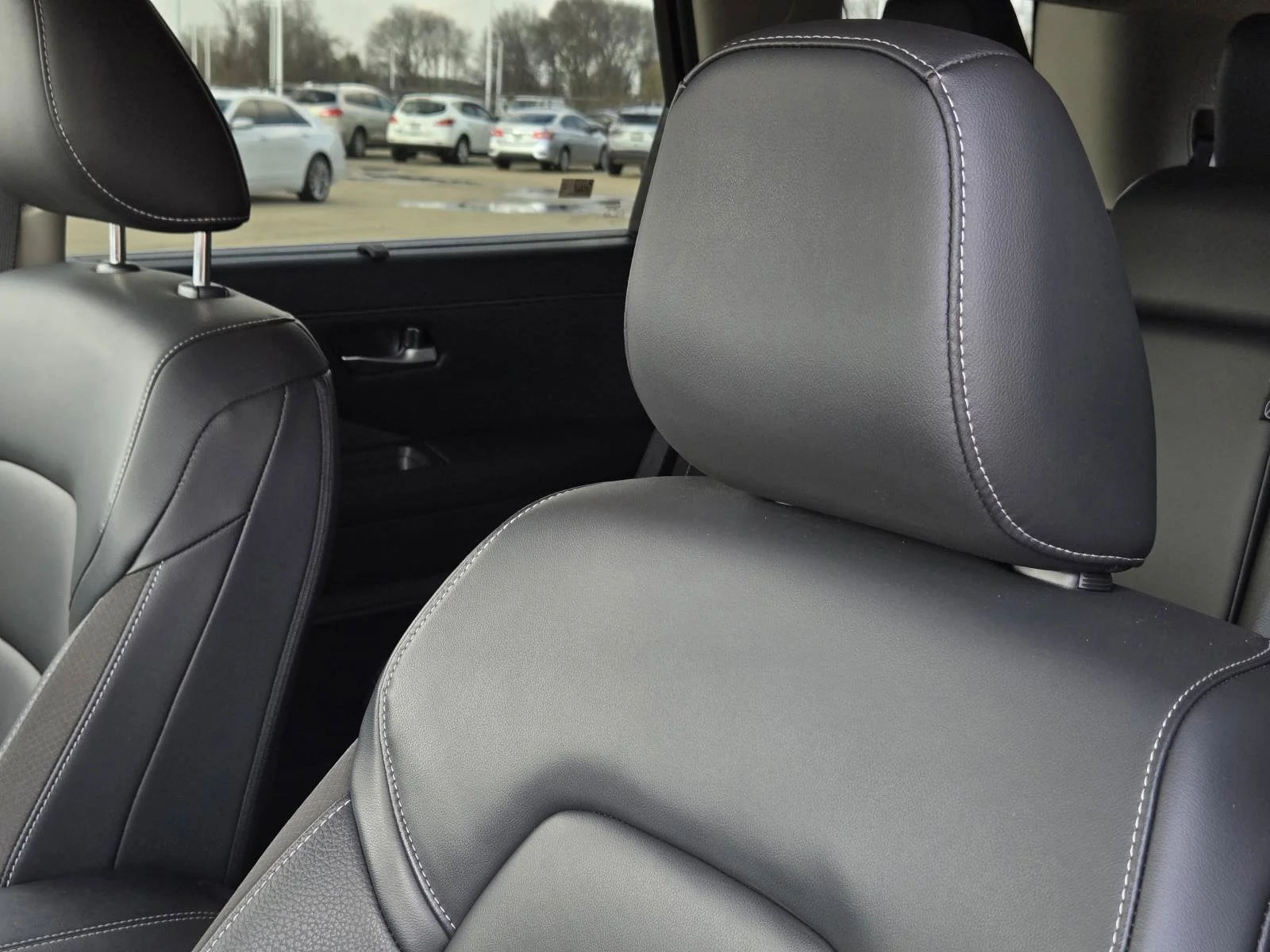 2025 Nissan Pathfinder SL - Photo 19