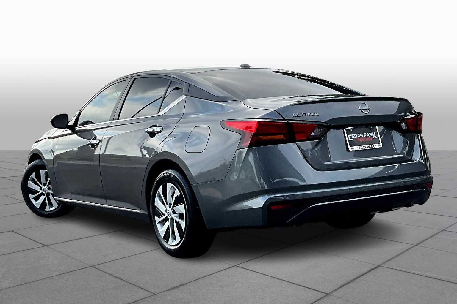 Used 2025 Gun Metallic Nissan S image 11