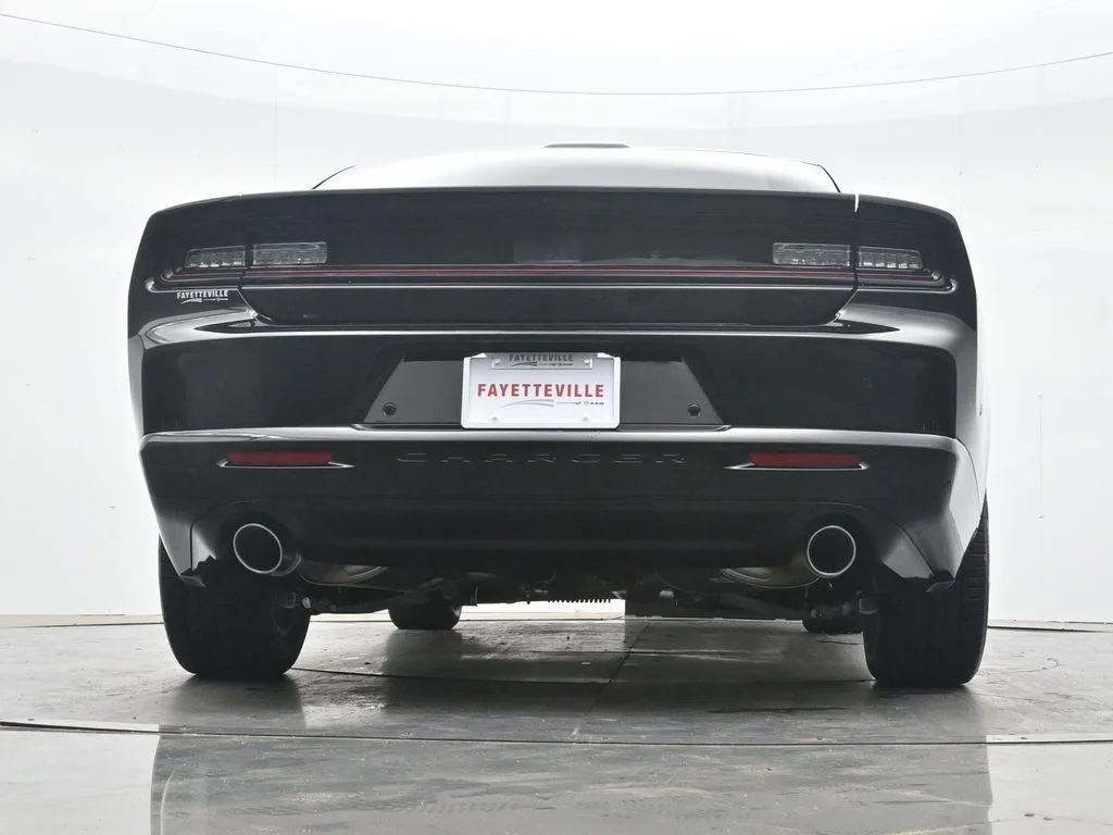 New 2026 Diamond Black Crystal Pearlcoat Dodge R/T image 39