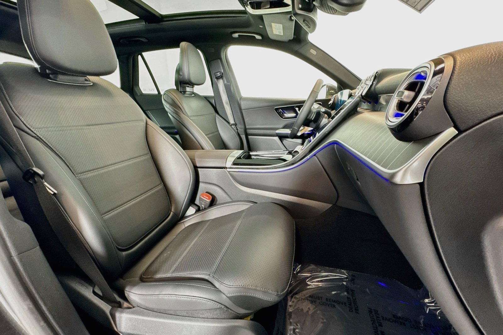 New 2026 Graphite Grey Metallic Mercedes-Benz GLC 300 image 26