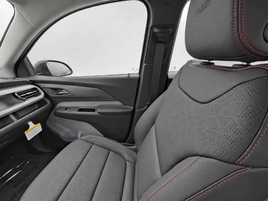 New 2027 Gray Chevrolet RS image 30