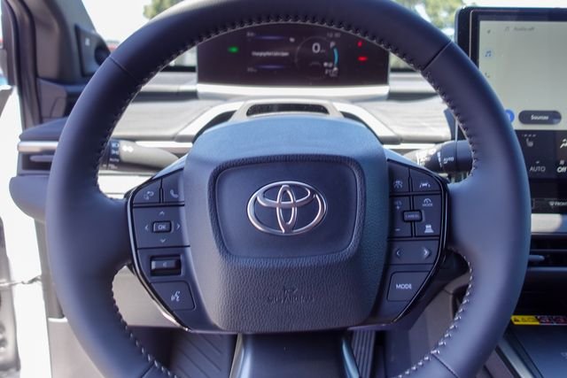 New 2026 Wind Chill Pearl <sup>1</sup> Toyota  XSE image 15