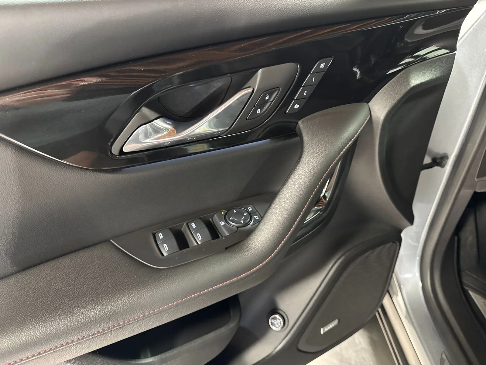 2025 Chevrolet Blazer RS - Photo 16