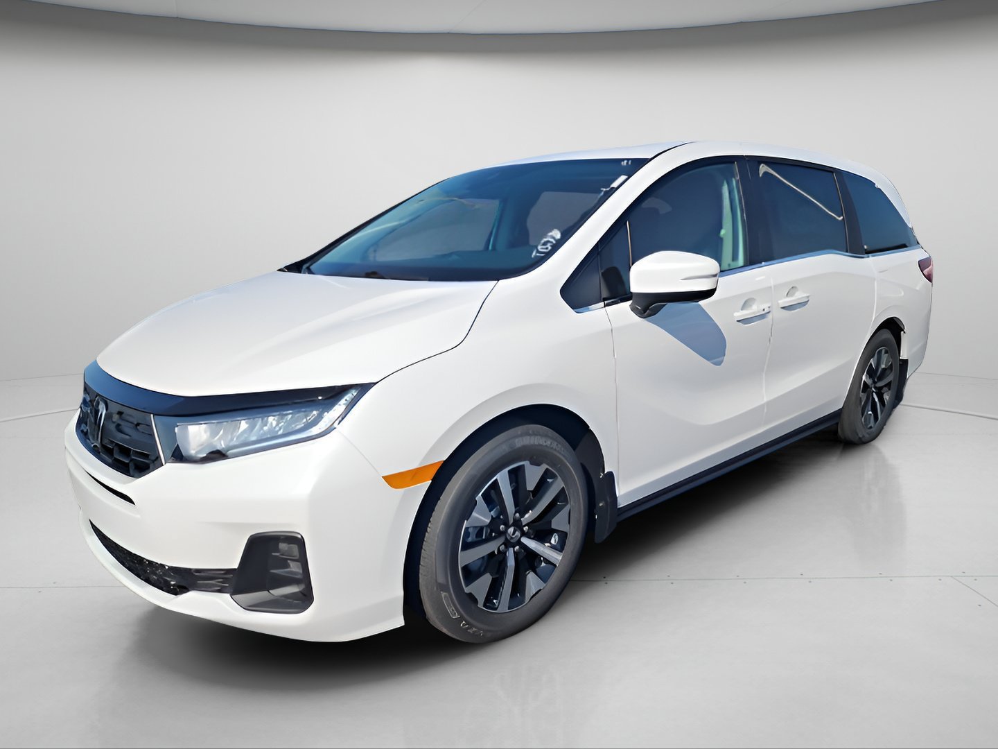 New 2027 Platinum White Pearl Honda EX-L image 3