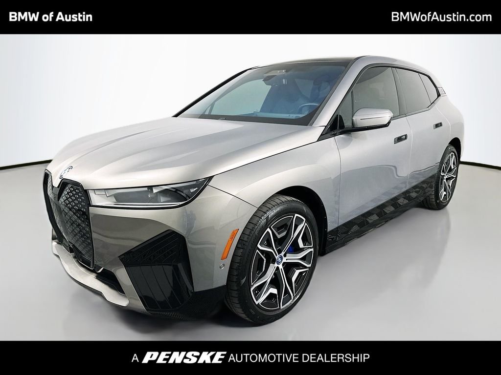 2024 BMW iX xDrive50's photo