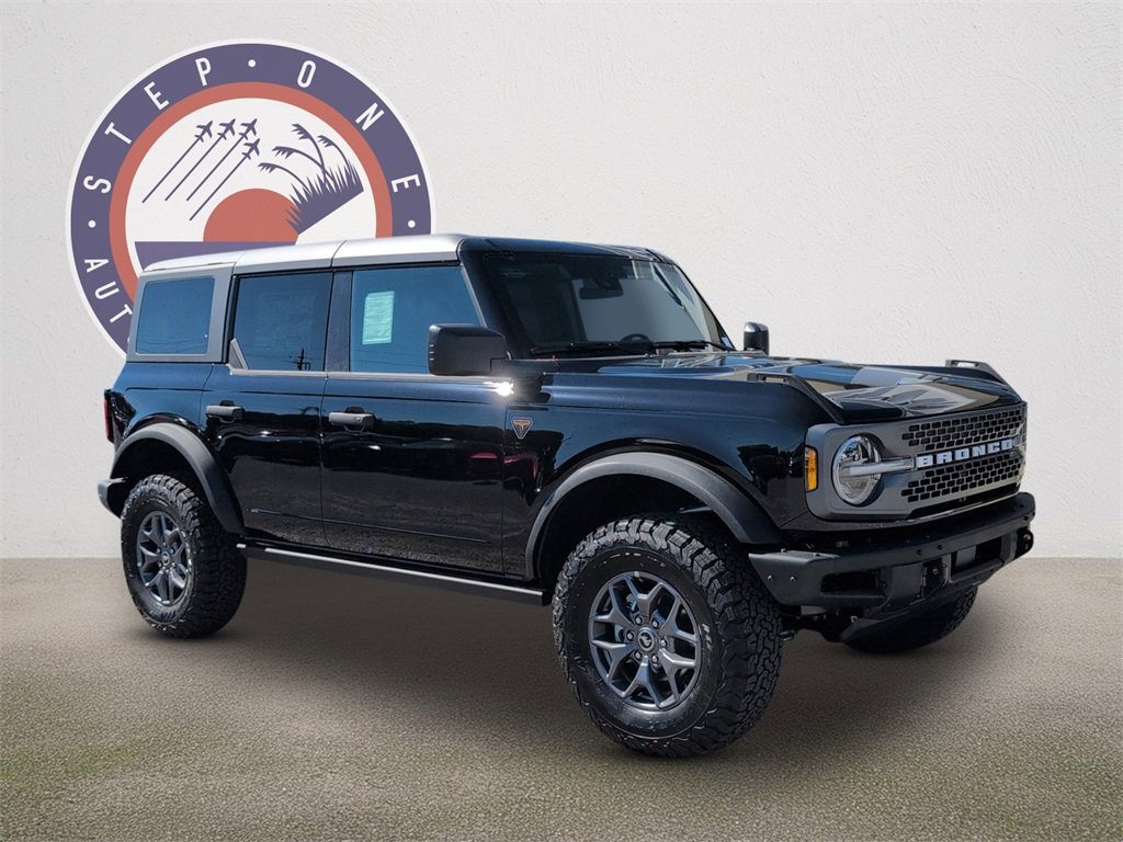New 2025 Ford Bronco Badlands® 4 Door in Crestview #JSLB39057