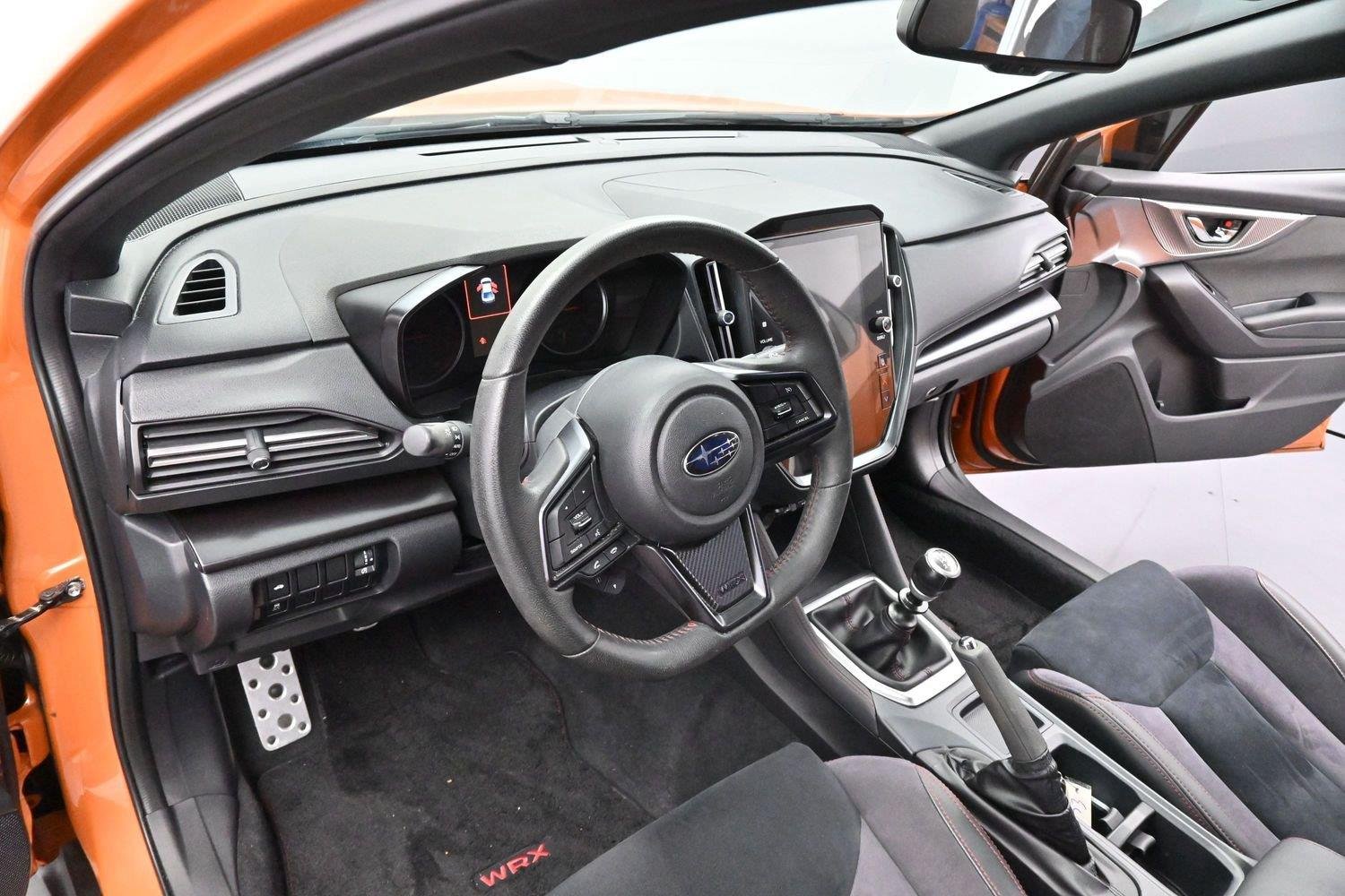 Used 2022 Solar Orange Pearl Subaru Limited image 12