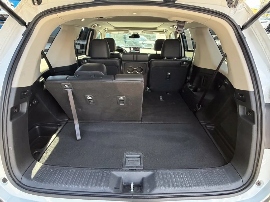 2023 Honda Pilot Touring - Photo 16