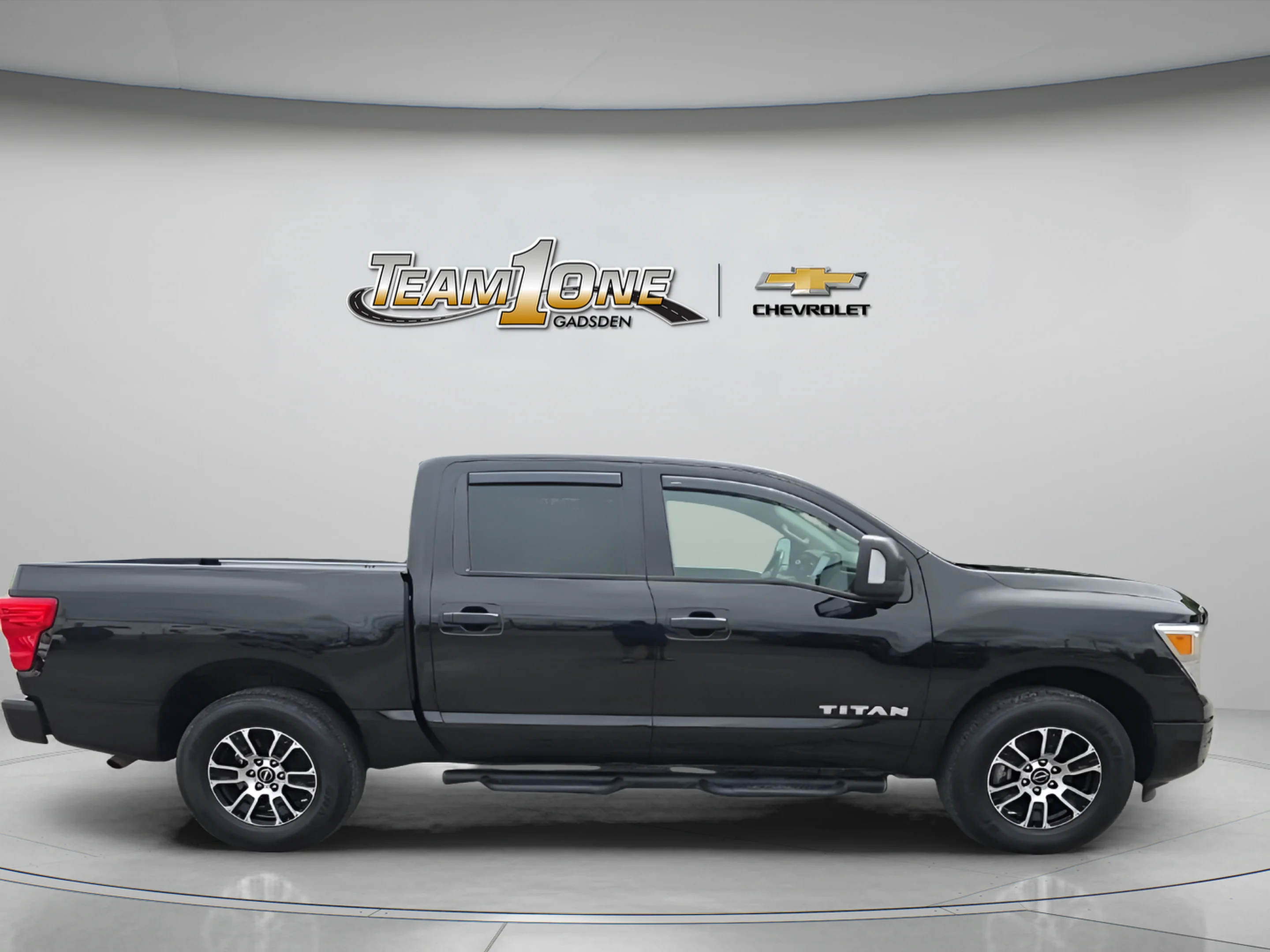 Used 2024 Black Nissan Crew Cab SV 4x4 image 8