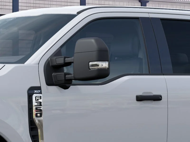 New 2027 Oxford White Ford XLT image 20