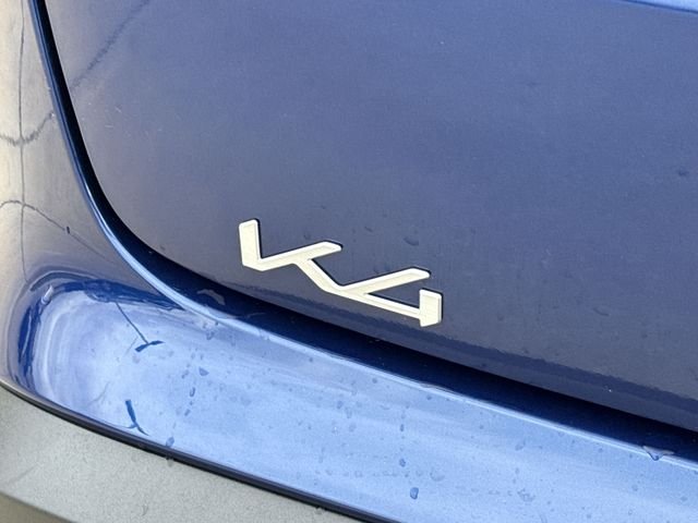 Used 2025 Blue Kia EX image 14