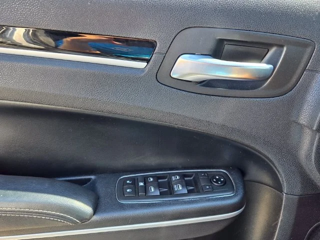 Used 2020 Silver Chrysler S image 27