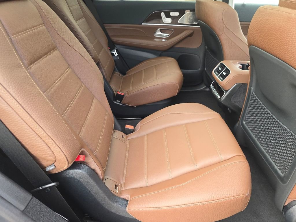 New 2026 Selenite Grey Metallic Mercedes-Benz GLS 450 image 60