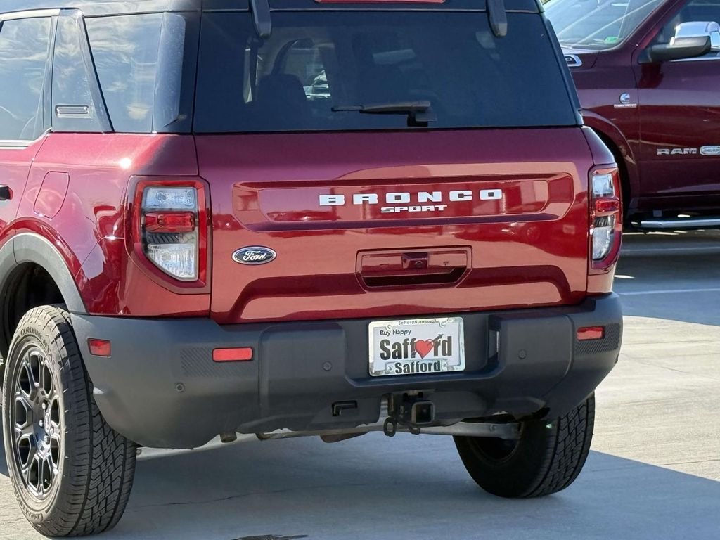 Used 2025 Red Ford Badlands image 11