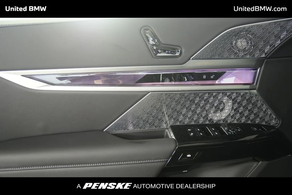 New 2026 Black Sapphire Metallic BMW 760i xDrive image 8